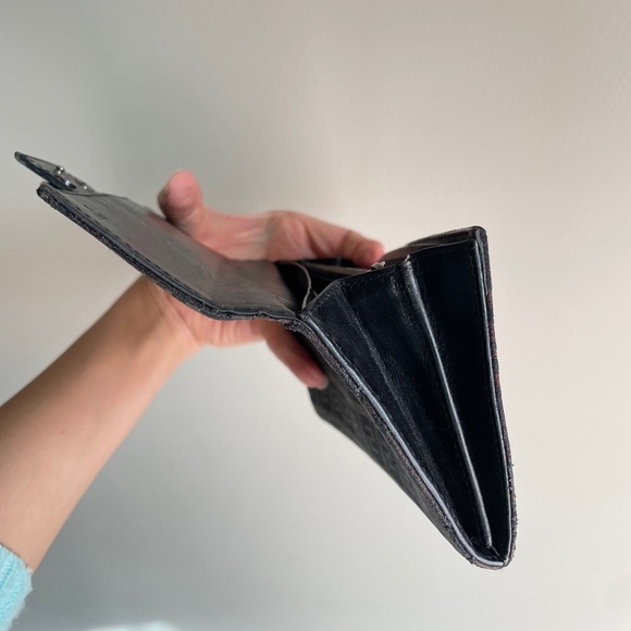 Authentic Fendi wallet - Picture 5 of 12